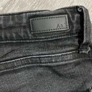 Abercrombie & Fitch Women's High Rise Black Skinny Jeans